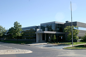 十八禁不卡国产在线播放