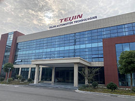 十八禁不卡国产在线播放